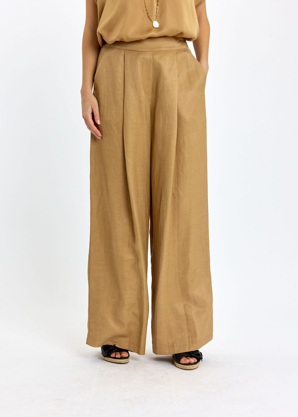PANTALON EN VISCOSE LIN ODILE BISCOTTE