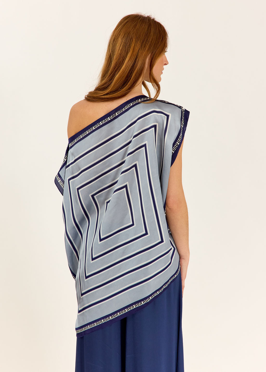 TOP A ENCOLURE BATEAU PAROSS SQUARE