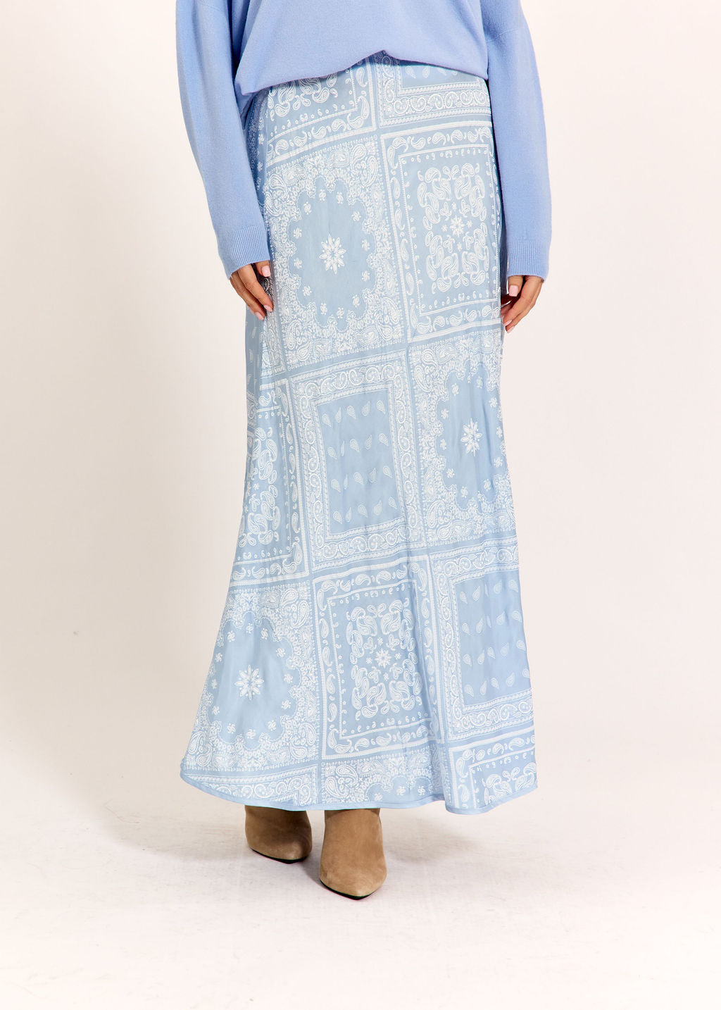 JUPE FITTÉE LÉGEREMENT ÉVASÉE ALMA CIEL