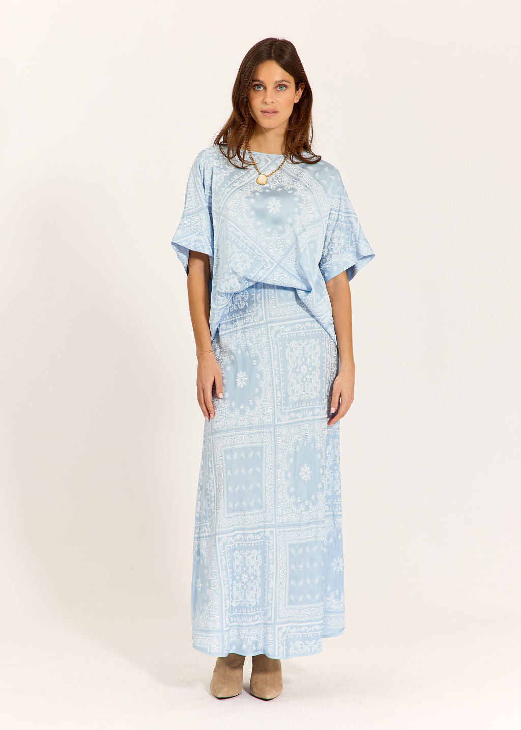 TOP EN VISCOSE IMPRIMÉE PERLE CIEL