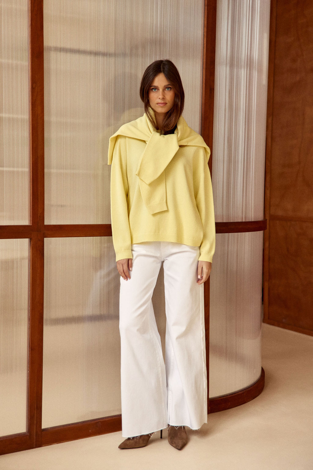 PULL BASIC SEAMLESS ELLA LEMON