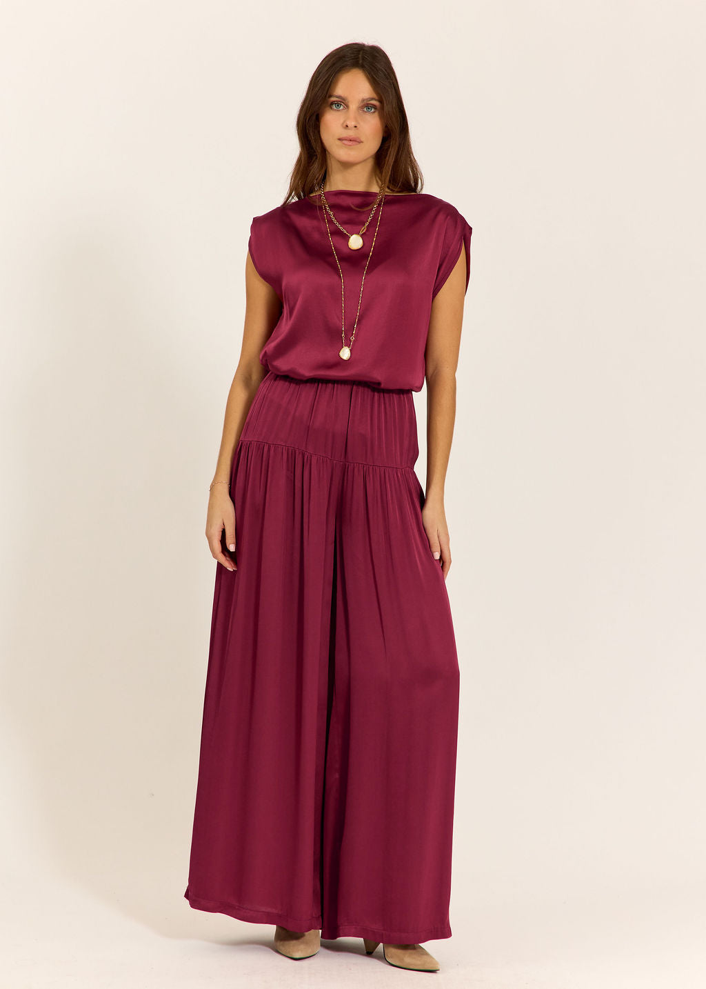 PANTALON FLUIDE AVEC DÉCOUPE AUX HANCHES RYO CERISE