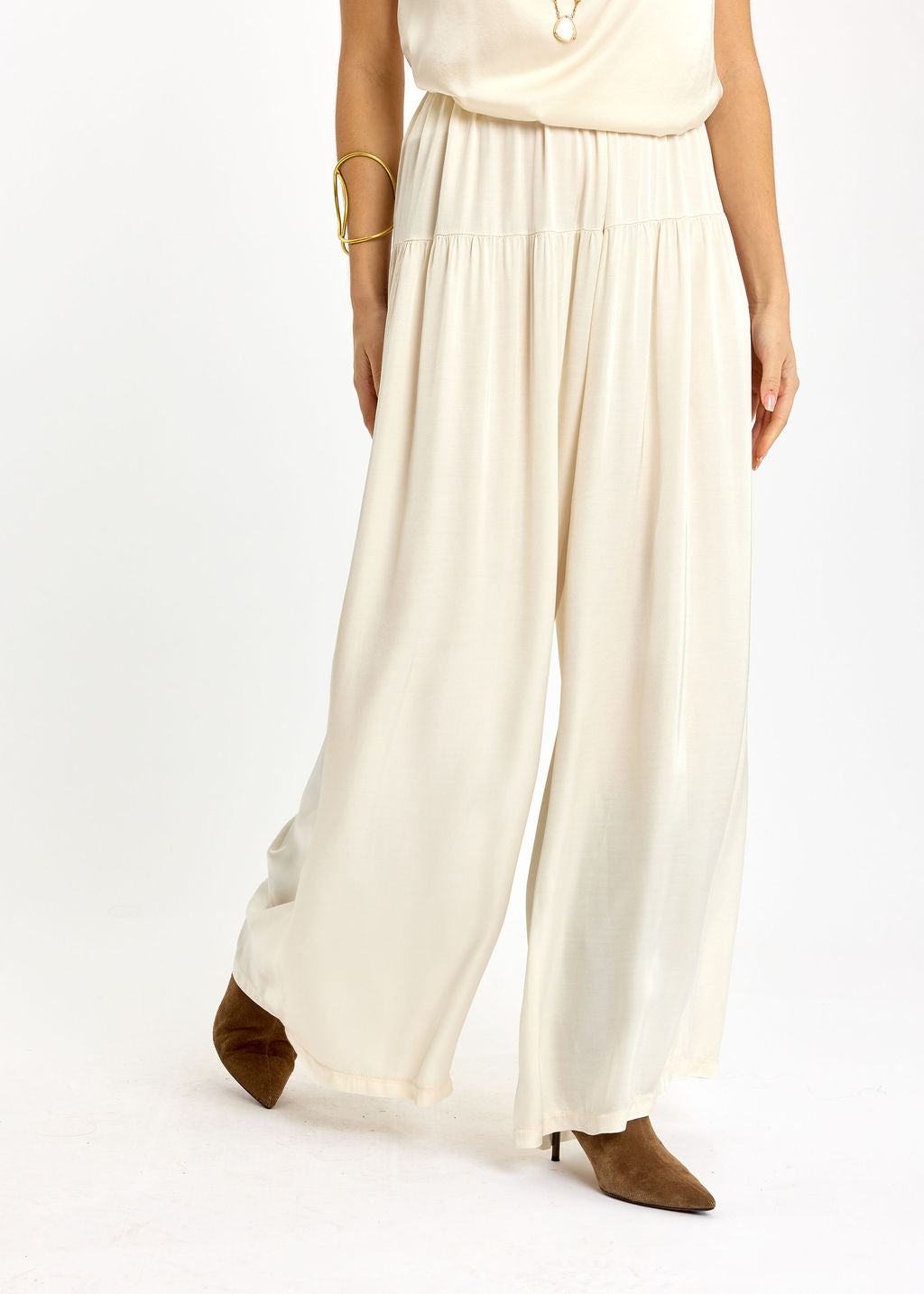 PANTALON FLUIDE AVEC DÉCOUPE AUX HANCHES RYO ECRU