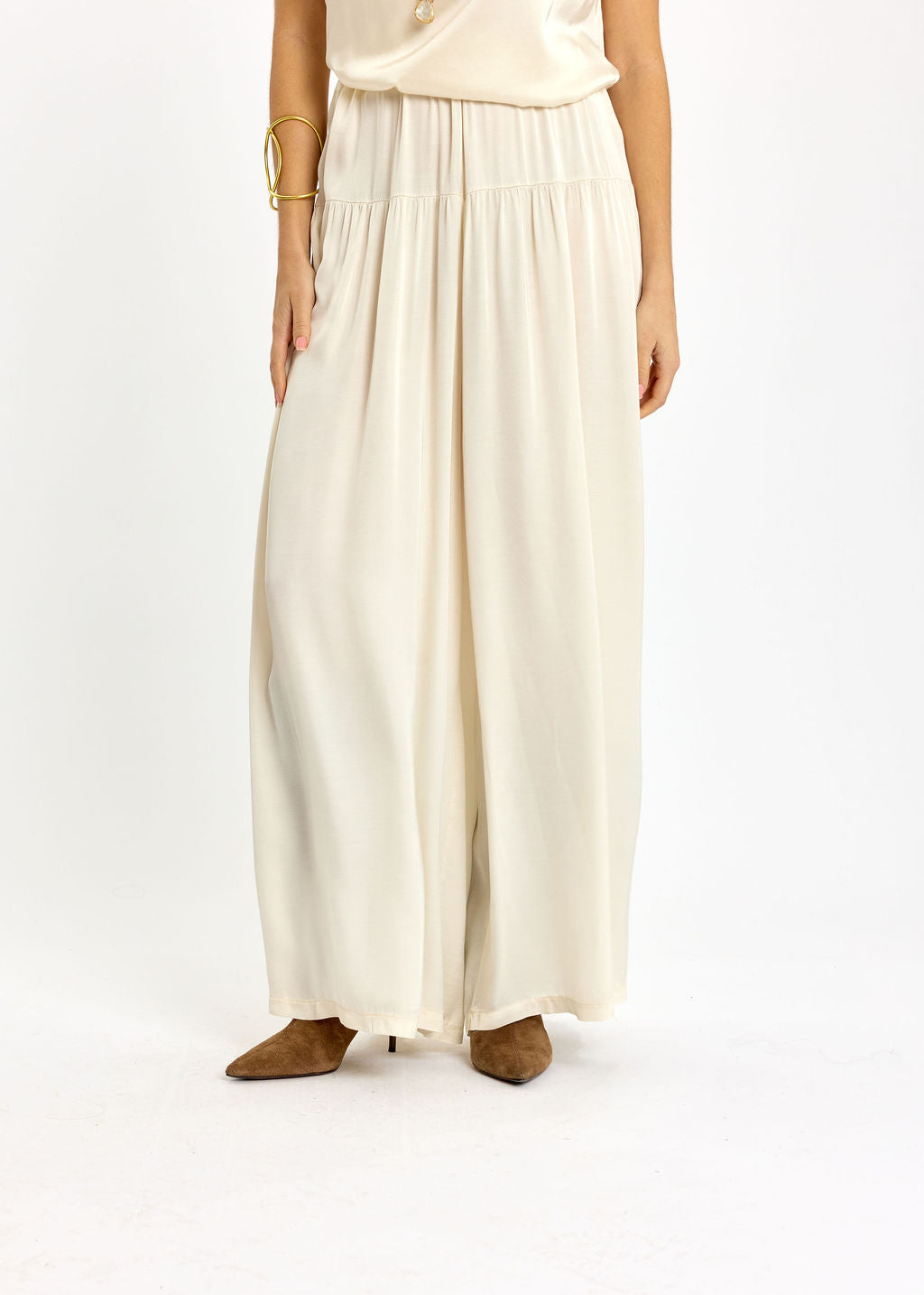 PANTALON FLUIDE AVEC DÉCOUPE AUX HANCHES RYO ECRU