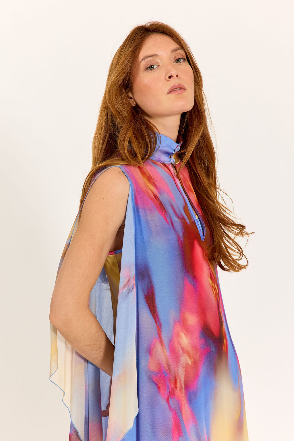 DEUX ROBES EN UNE CARLA NAXOS