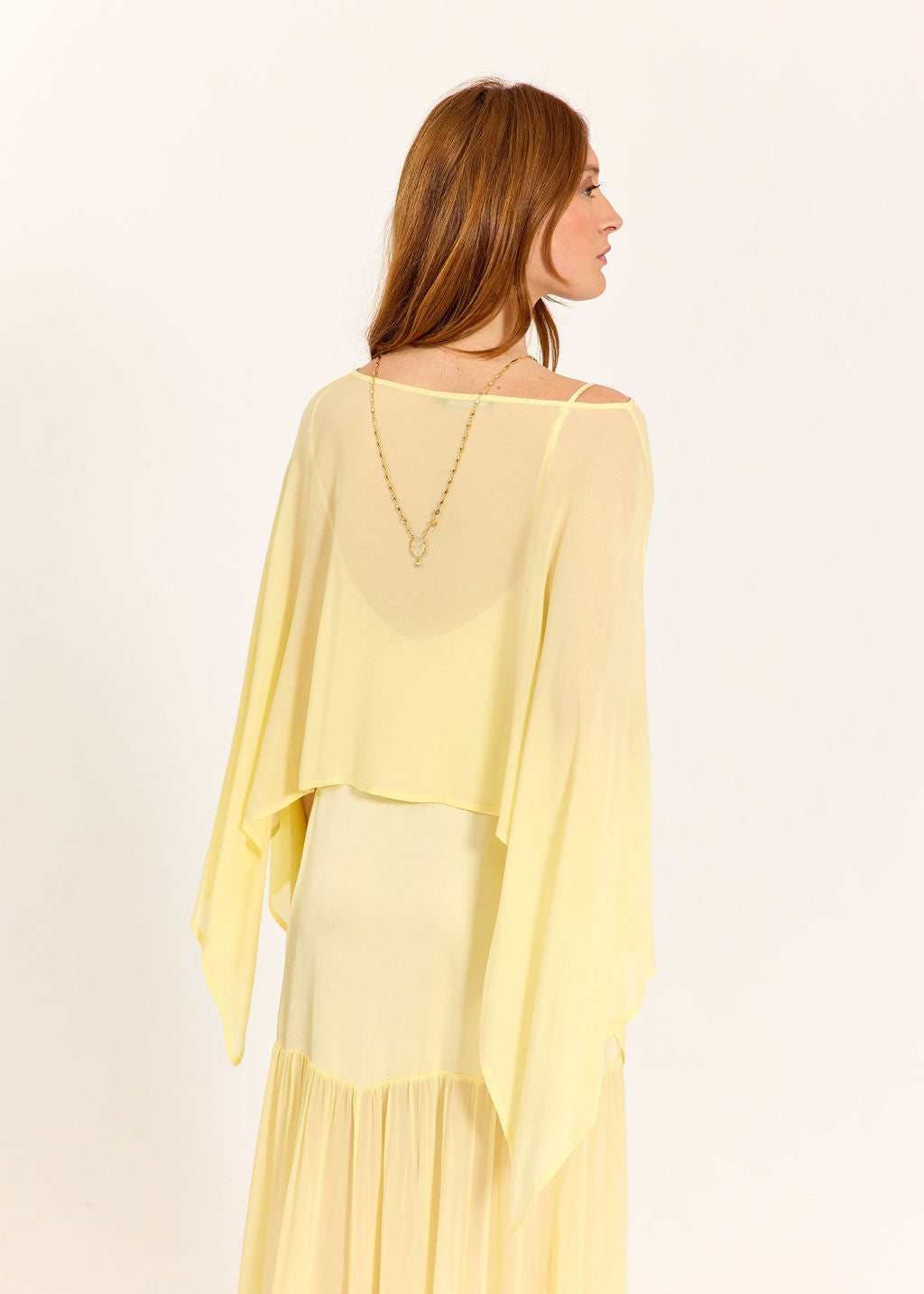 CAPE COURTE EN VOILE VISCOSE LINA LEMON