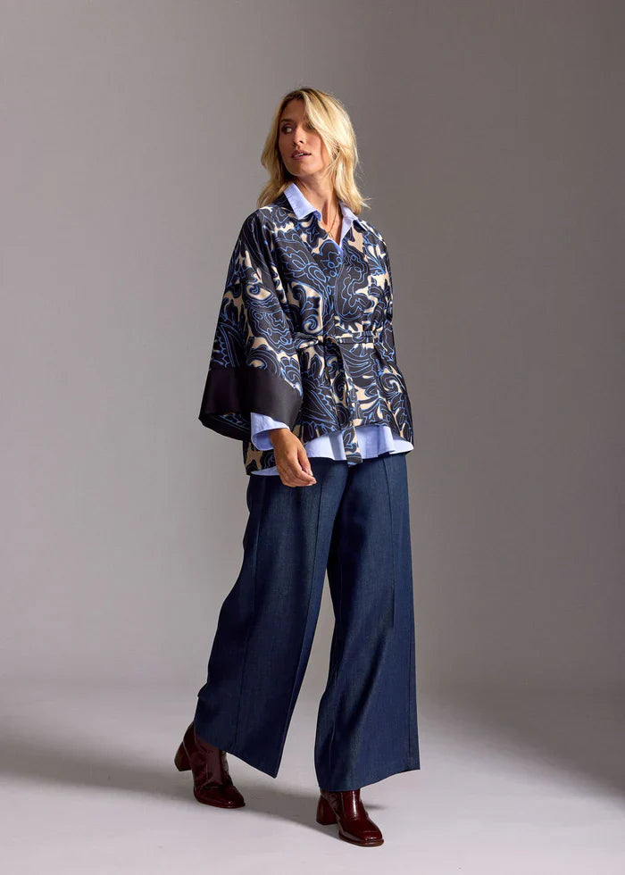 La tendance de l’automne-hiver 2025 : les kimonos