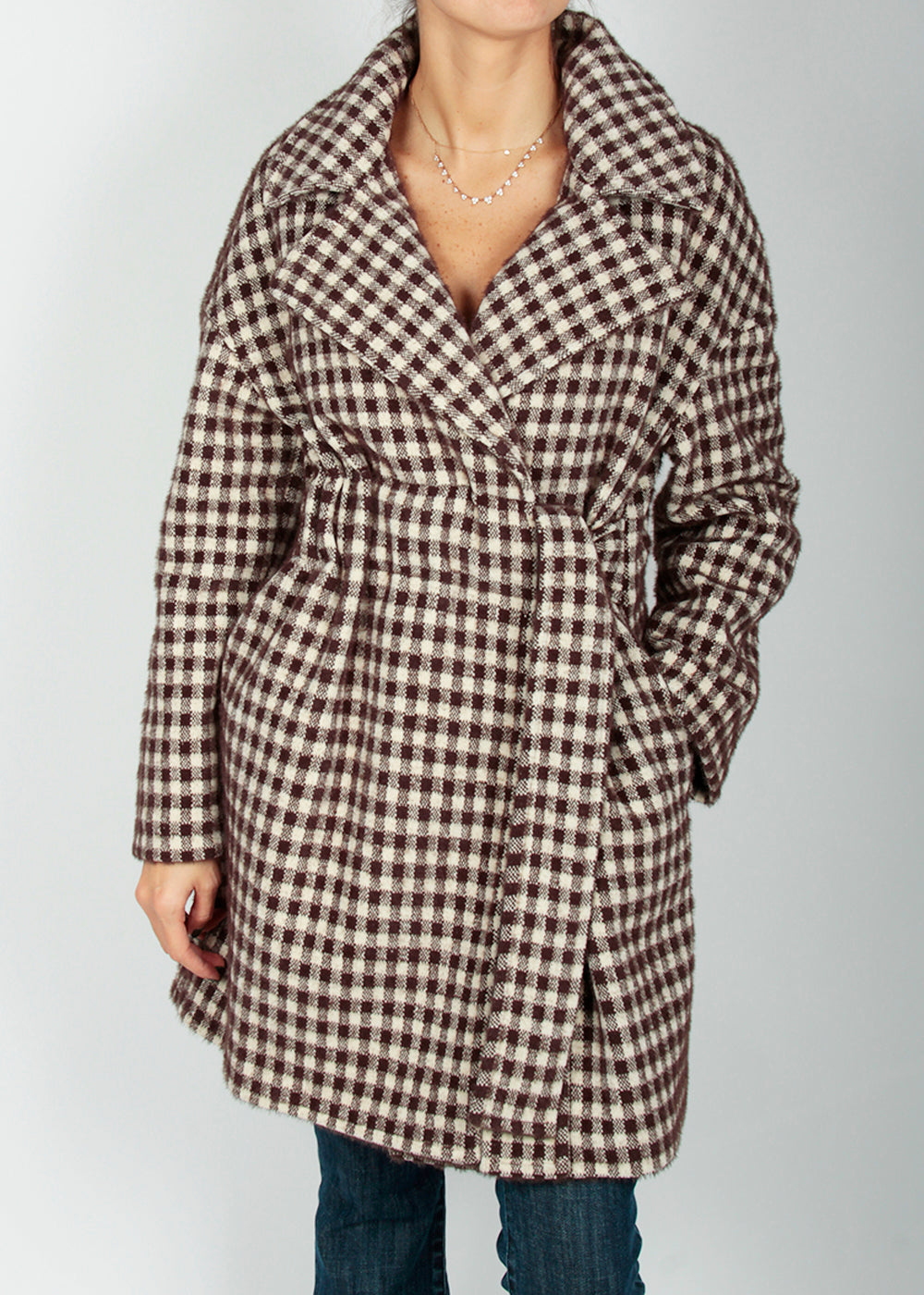 Dogtooth check pattern coat