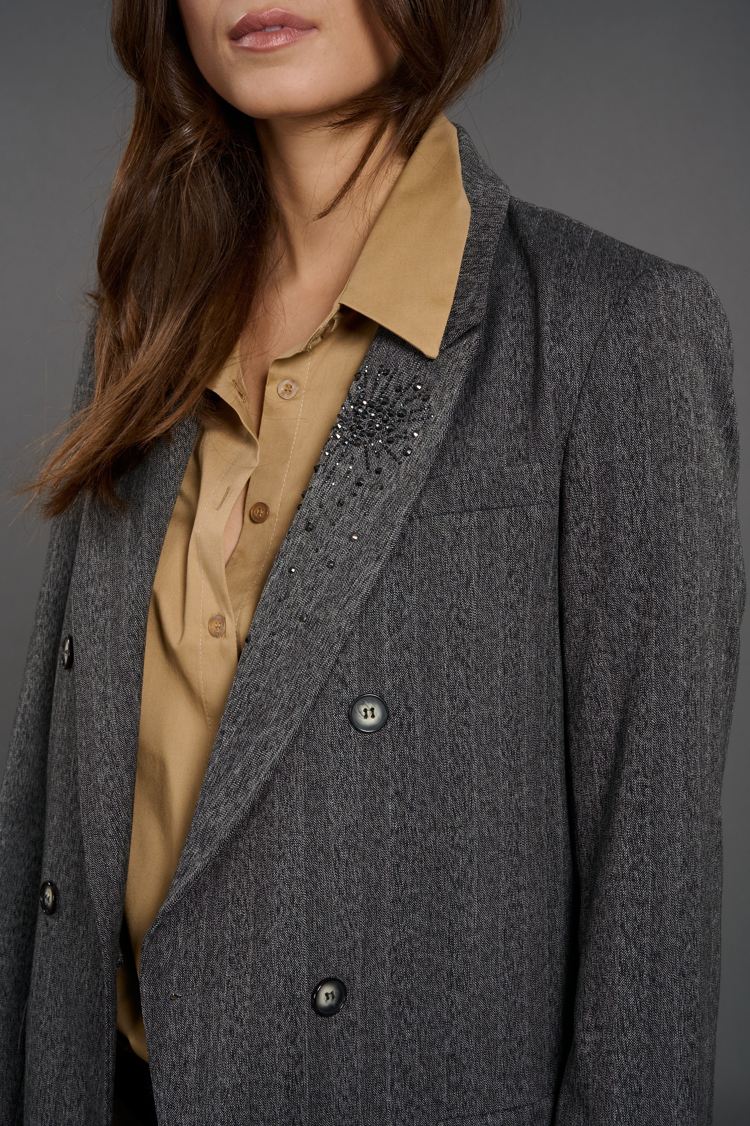 TAILORED JACKET WITH RHINESTONE EMBROIDERY ON THE COLLAR