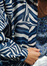 Kimono 3/4 imprimé bleu | Vêtements Femme Lauren Vidal 2