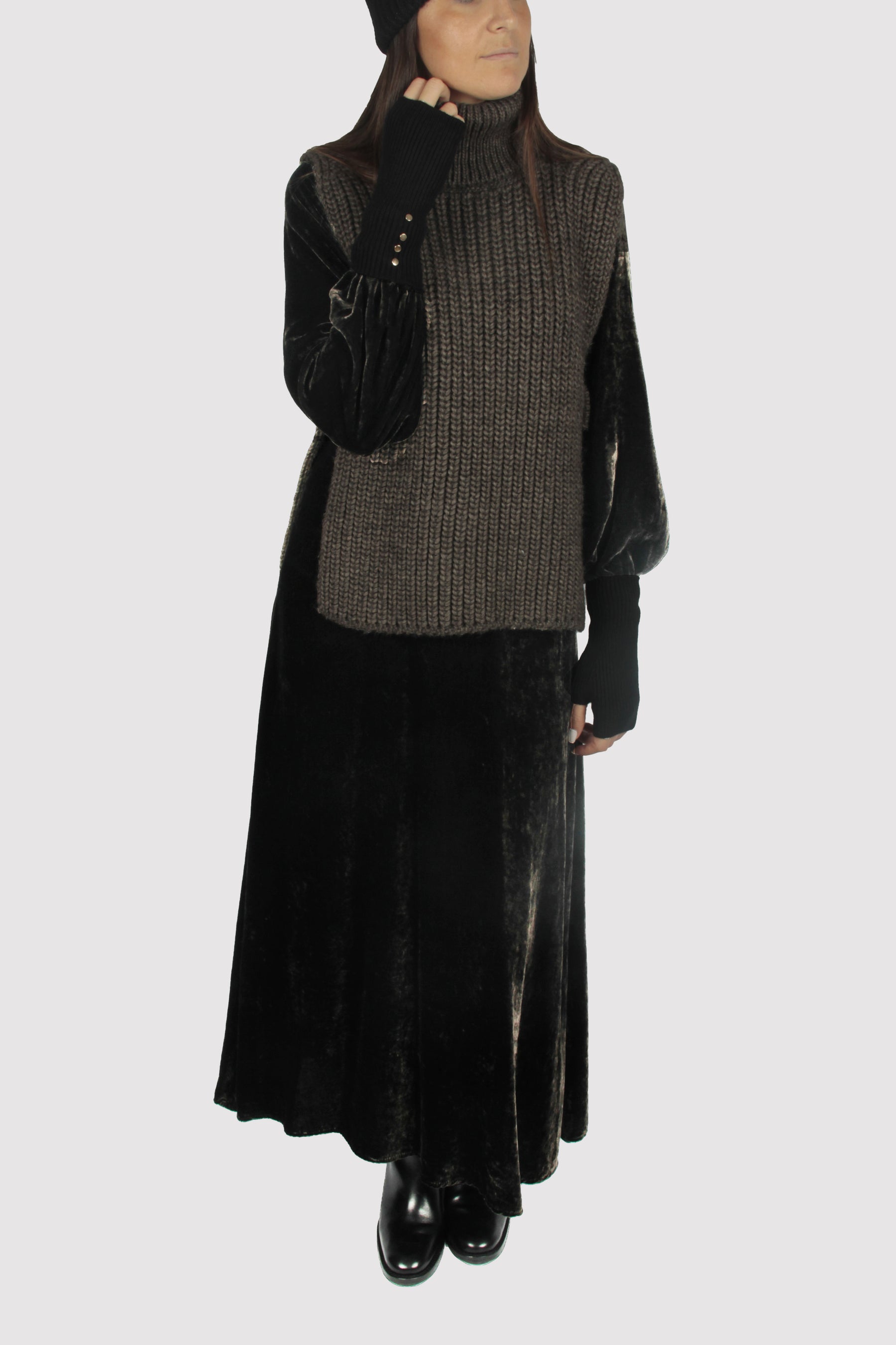 ISIS KNITTED PONCHO SWEATER