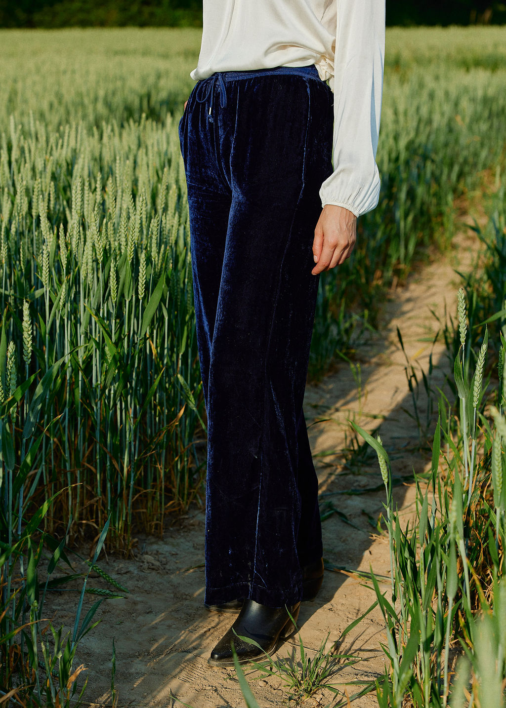 Pantalon Velours Milan bleu mode femme Lauren Vidal 1