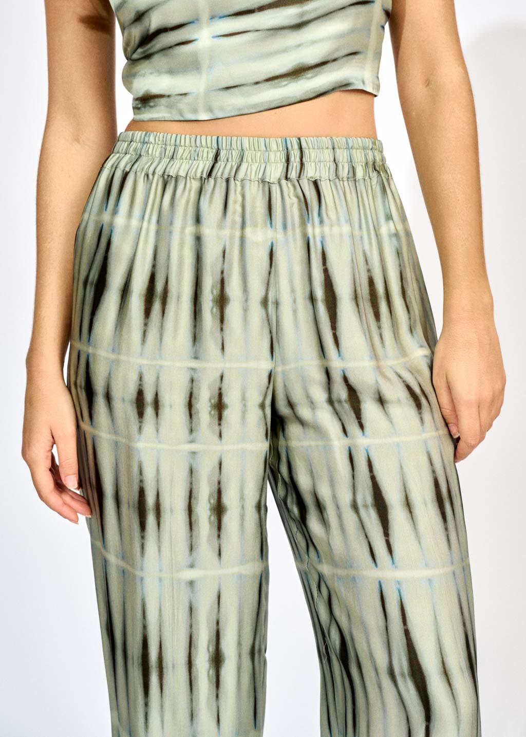 ANAE PRINTED STRAIGHT TROUSERS