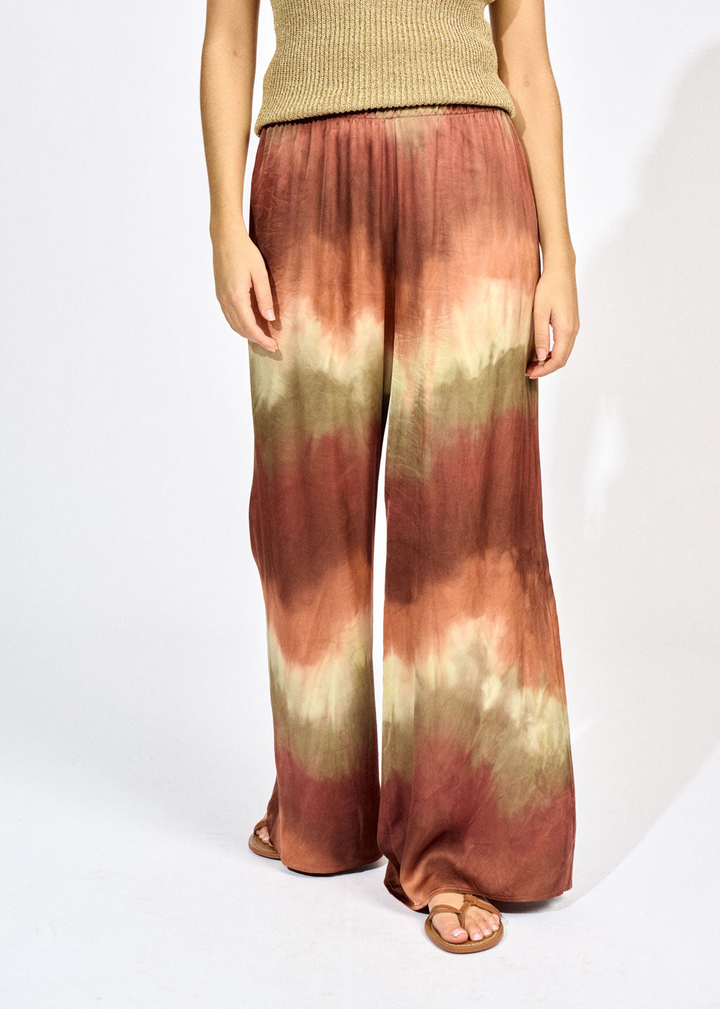 FAME TIE AND DYE LARGE TROUSERS