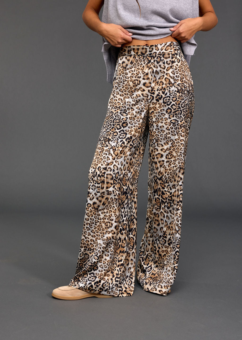 PAT PRINTED FLUID PANTS