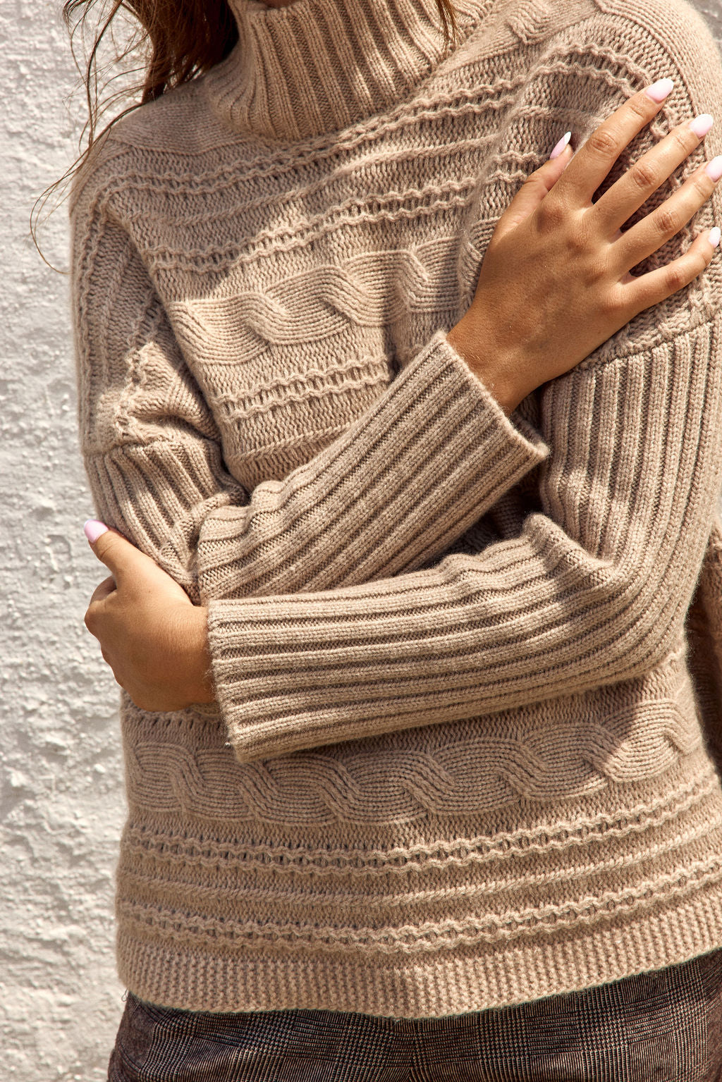 NOX TWISTED SWEATER