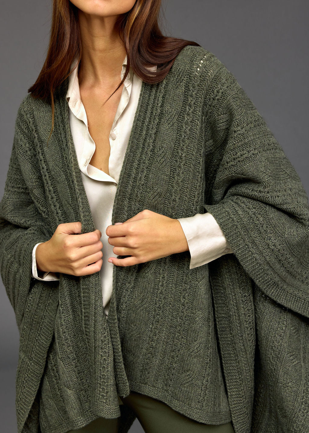 Roca Twisted Poncho