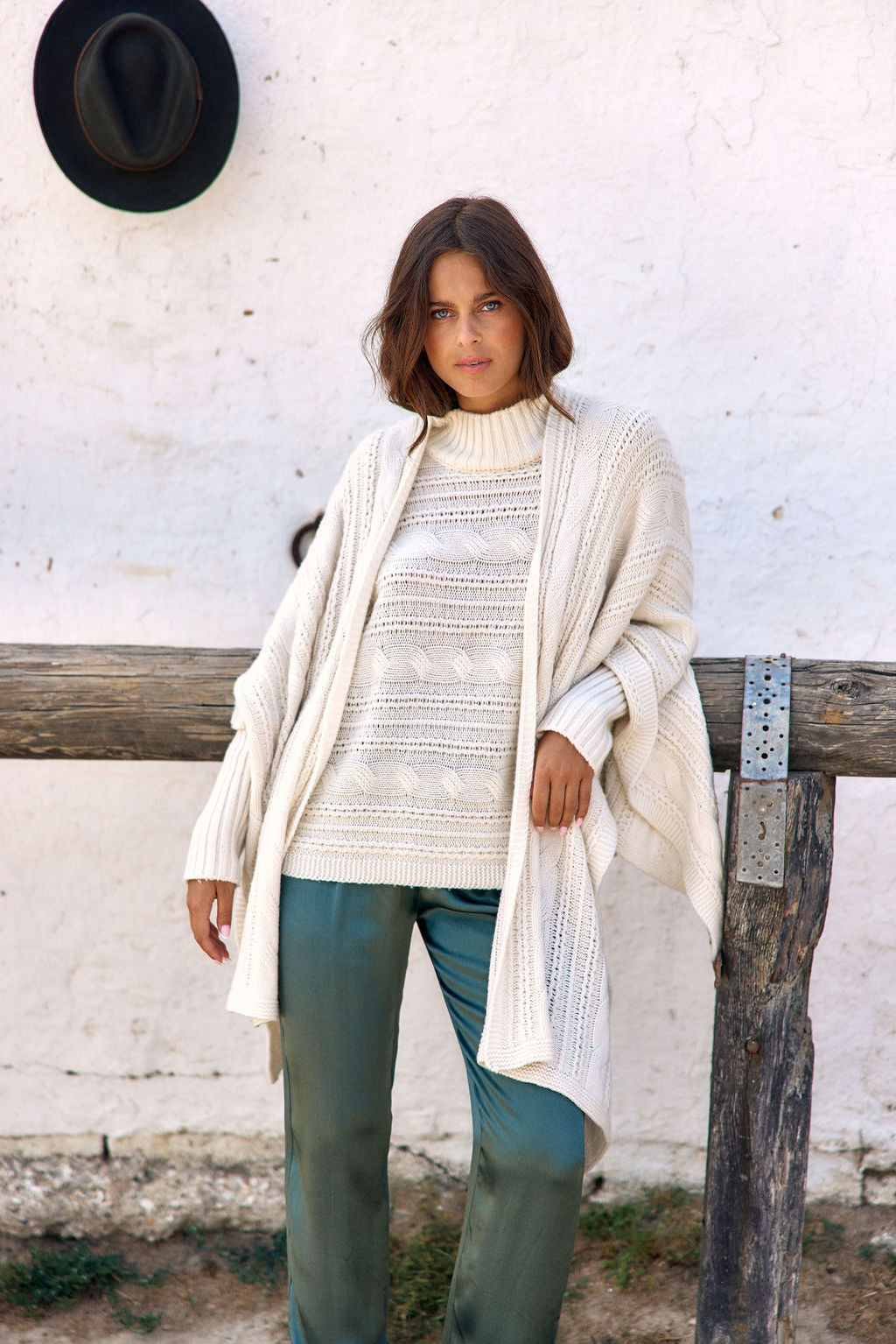 Roca Twisted Poncho