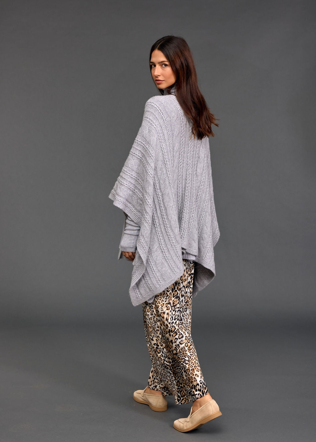 Roca Twisted Poncho