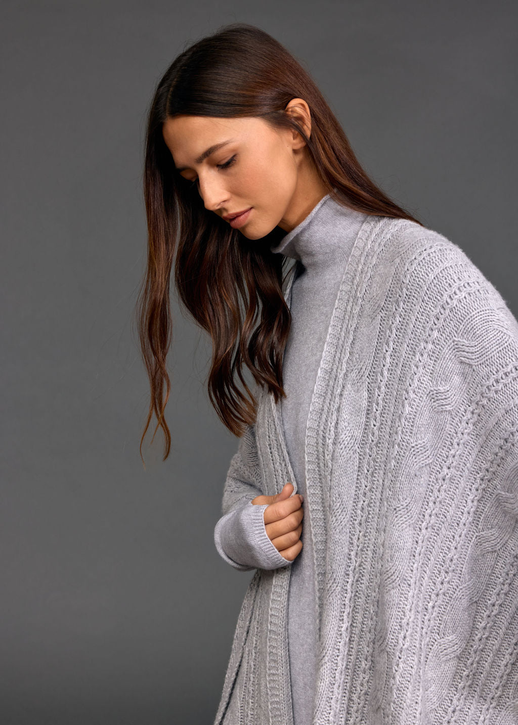 Roca Twisted Poncho