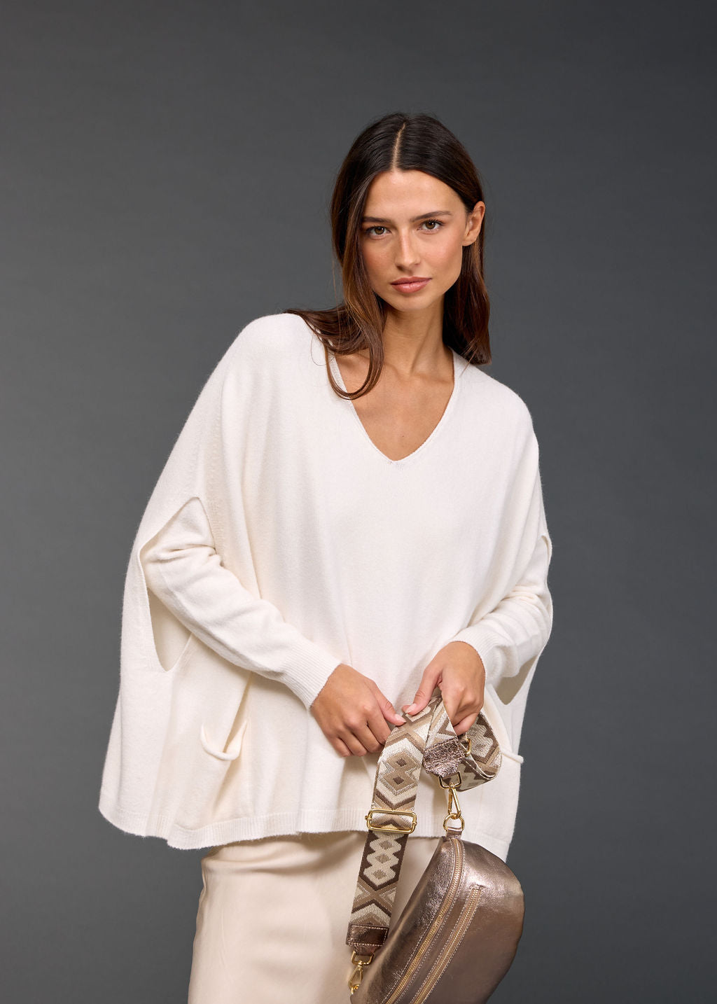 Clea V-Neck Poncho