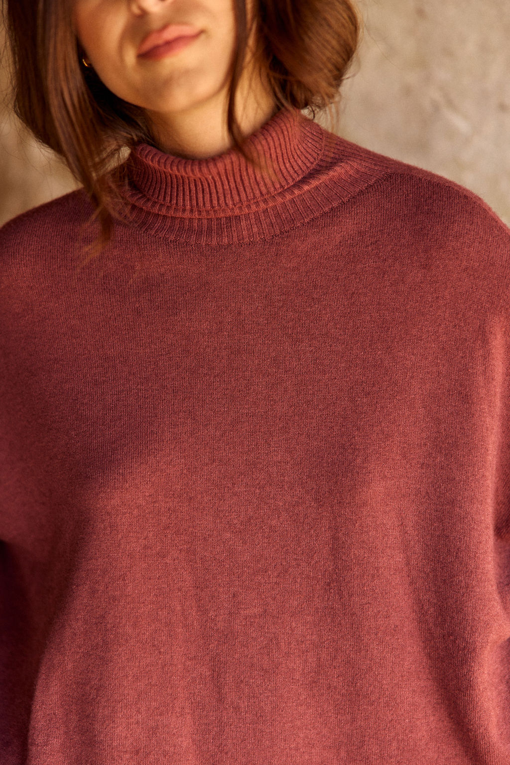 NAO FLARED HIGH NECK SWEATER