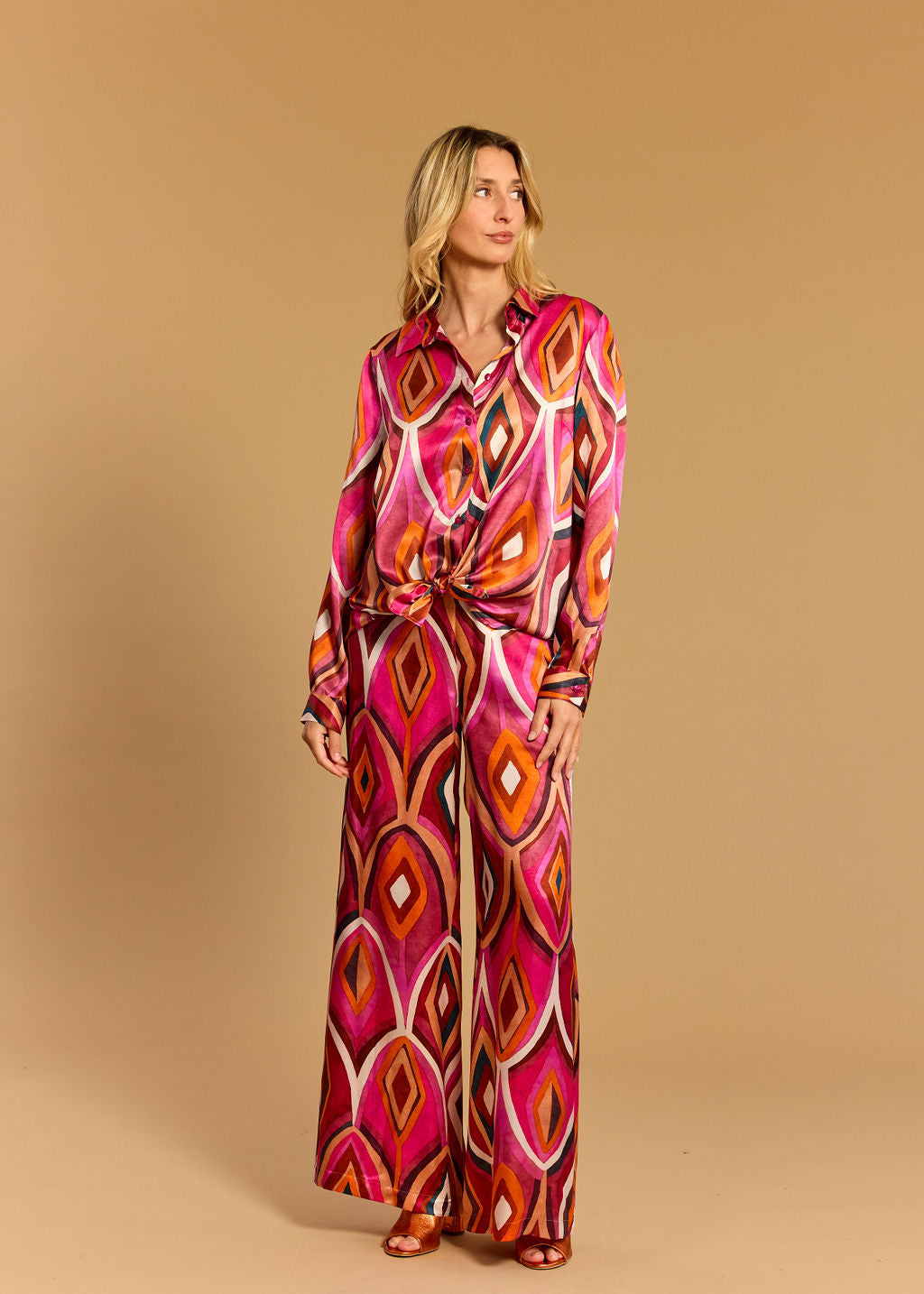 LORIE PLUM PRINTED PANTS