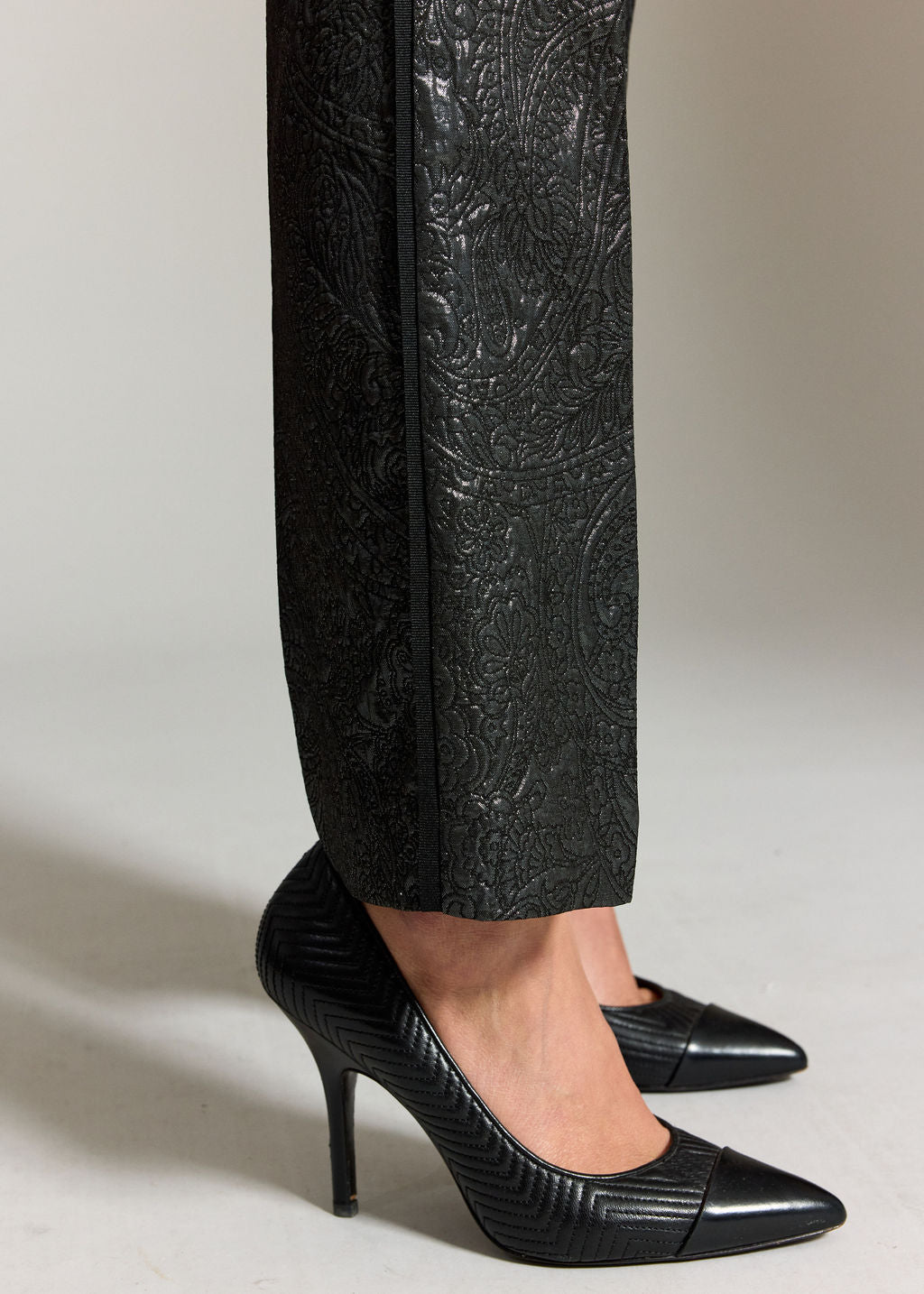 PANTALON TEXTURÉ AKO ACIER