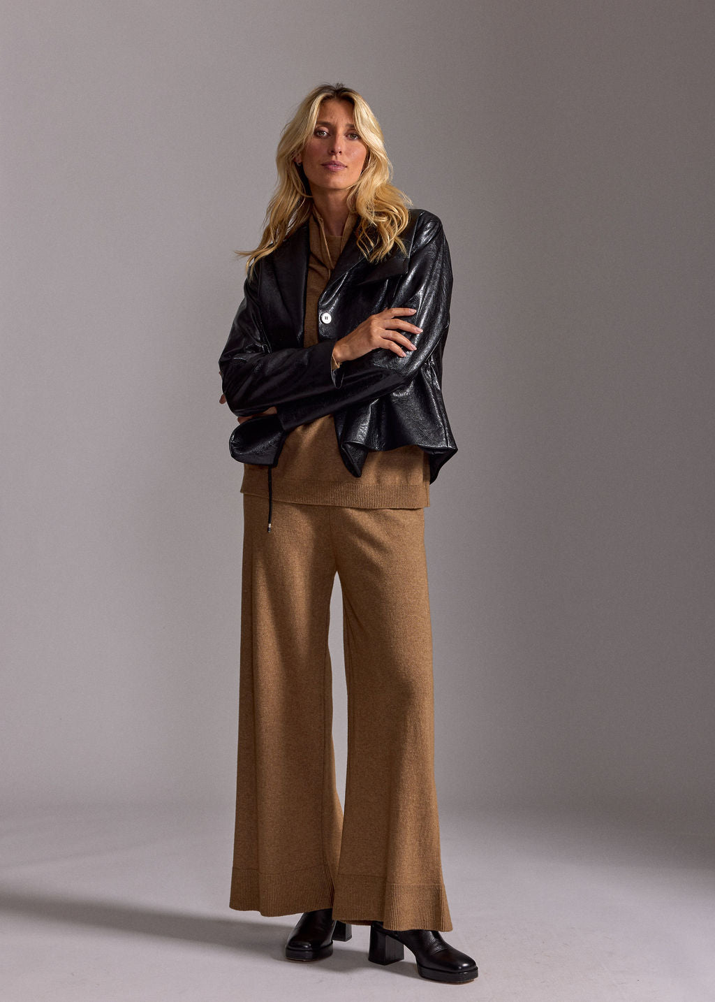 VESTE COURTE EN FAUX CUIR ALESSIA NOIR