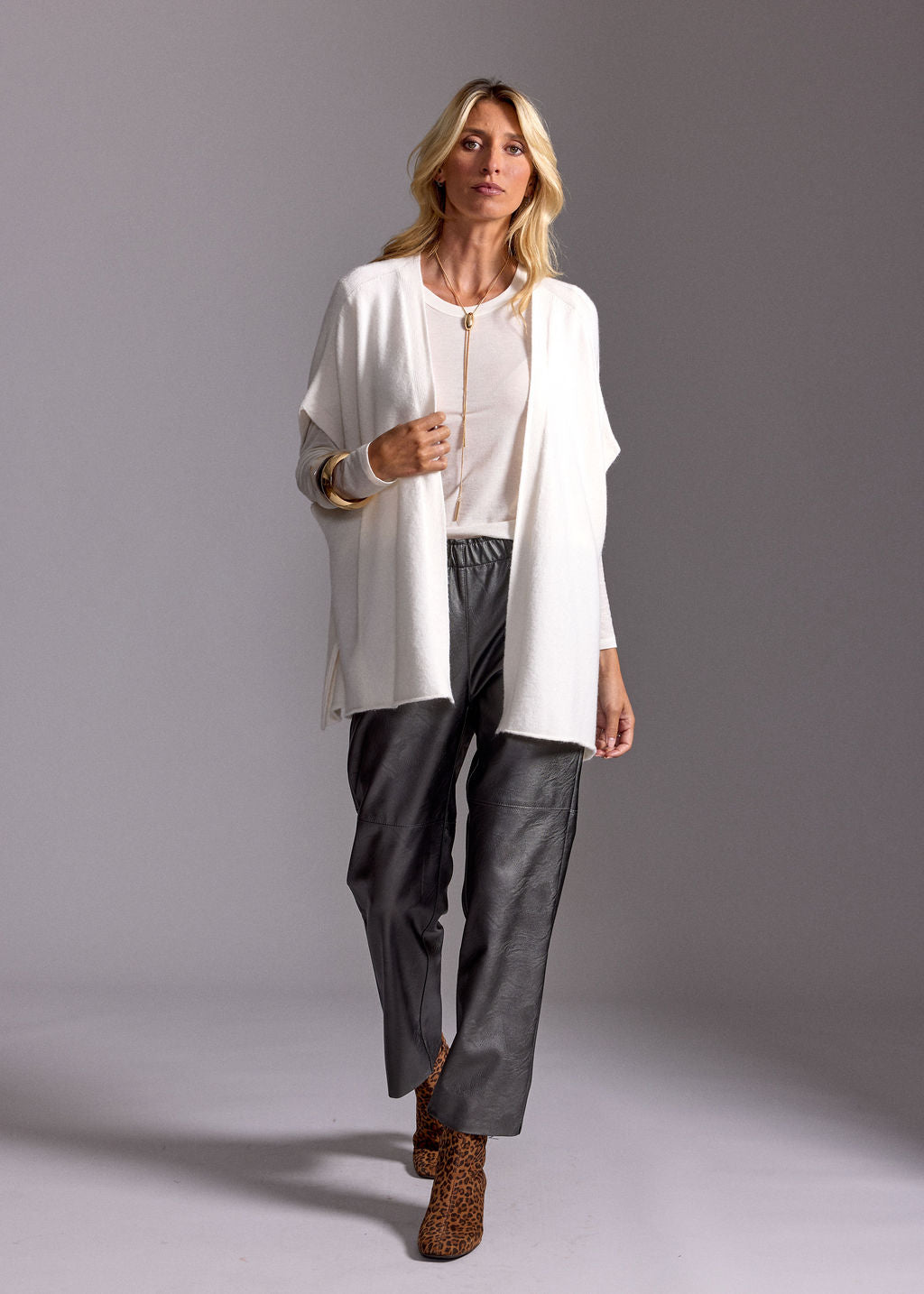 WOODY STEEL FAUX LEATHER PANTS