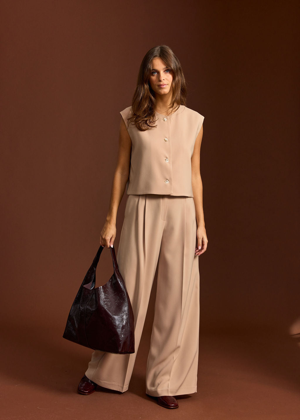 BIANCO CAMEL SHORT VEST