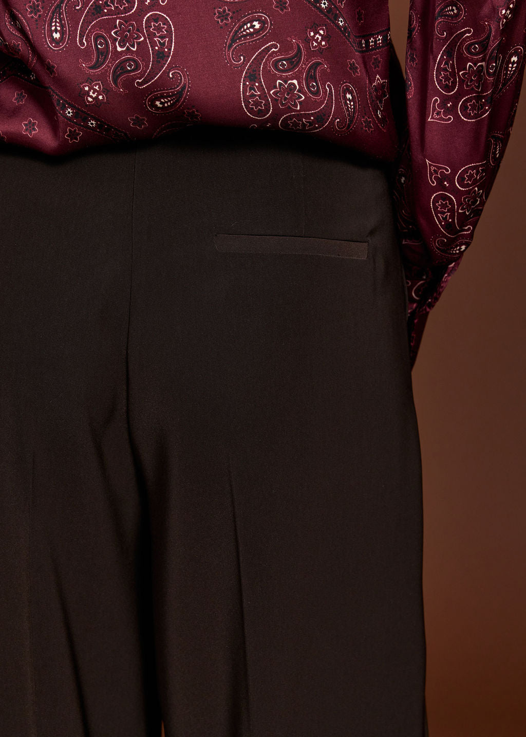 PANTALON FLUIDE À PINCES MATTI CAFE