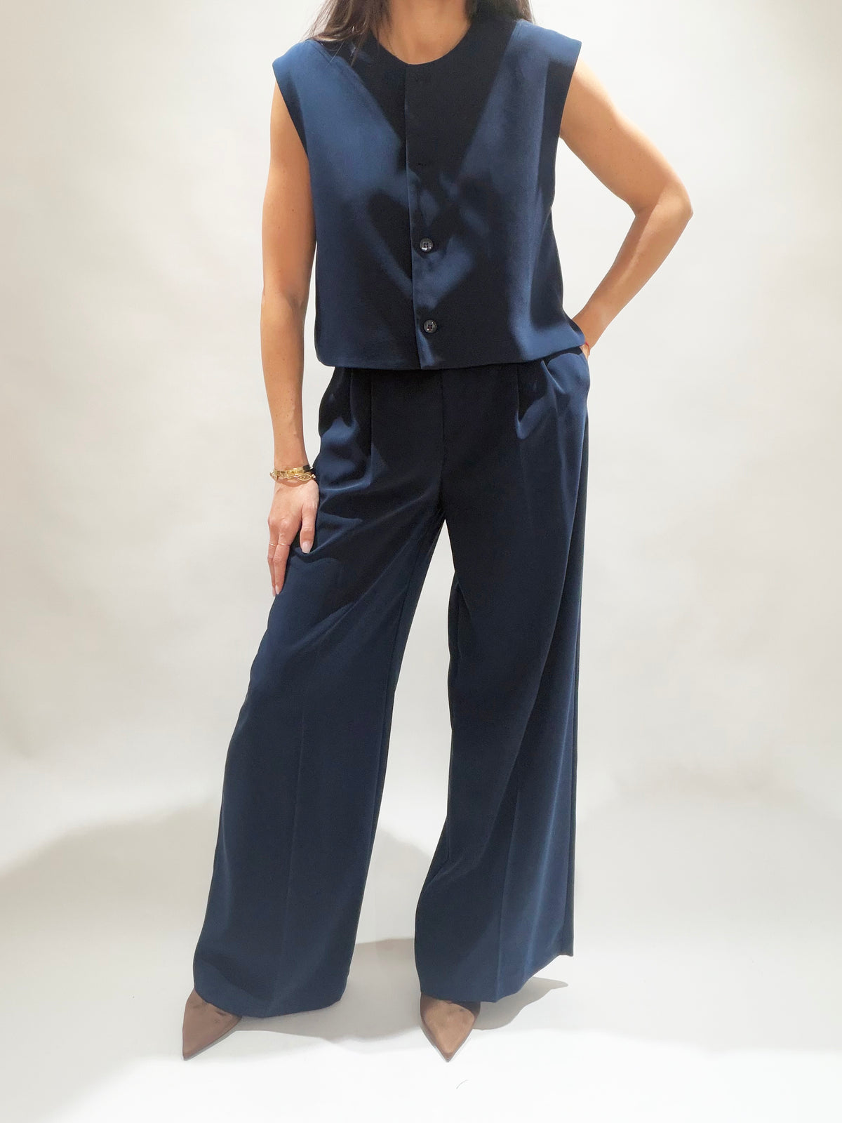 PANTALON FLUIDE À PINCES MATTI MARINE
