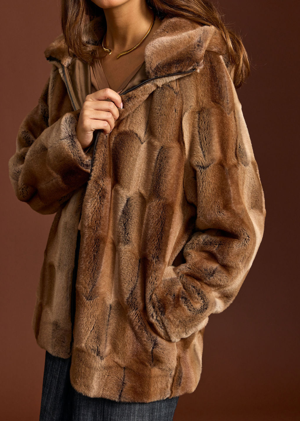 MANTEAU A CAPUCHE EN FAUSSE FOURRURE POLKI CAMEL