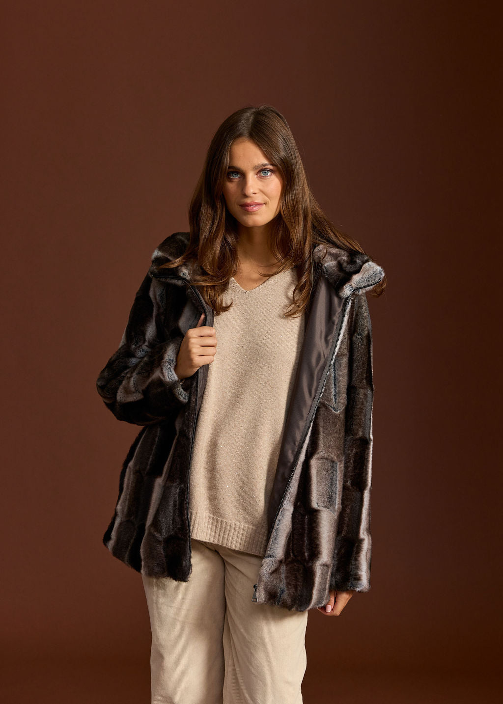 POLKI GREY FAUX FUR HOODED JACKET