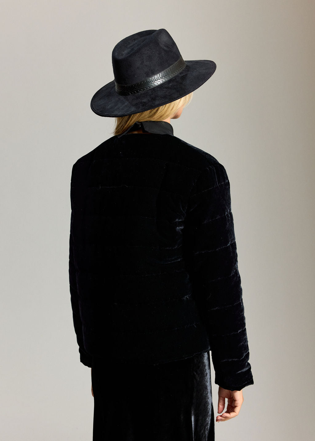 VESTE PALETOT EN VELOURS MATELASSÉE SHELL NOIR