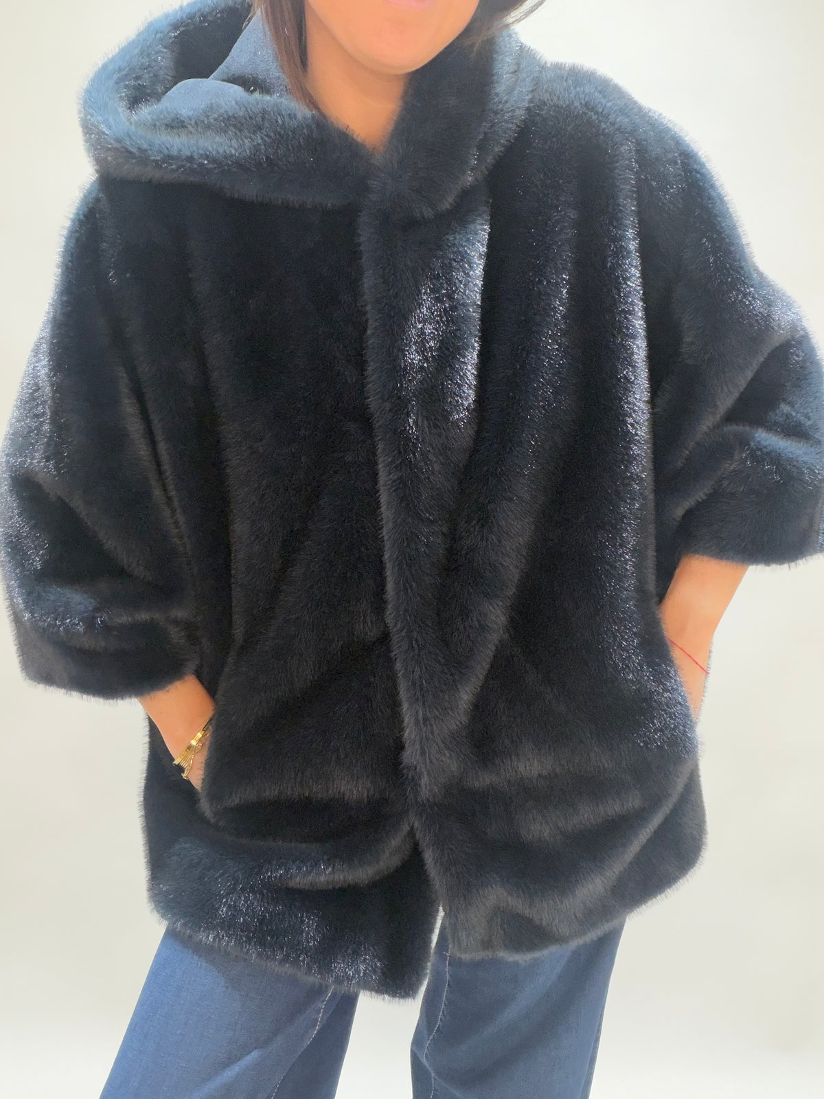 VESTE CAPUCHE EN FAUSSE FOURRURE SOFIA NUIT