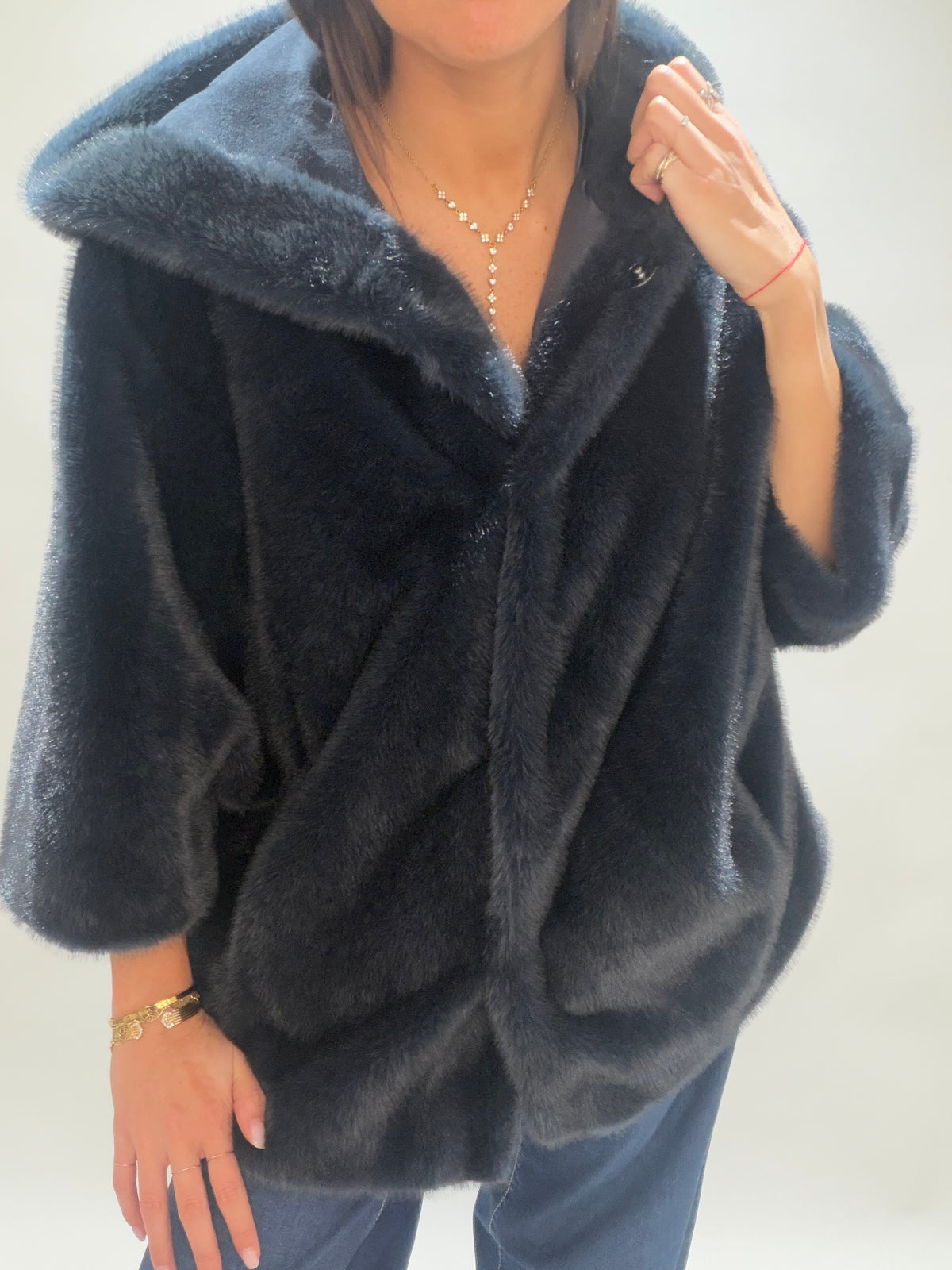 VESTE CAPUCHE EN FAUSSE FOURRURE SOFIA NUIT