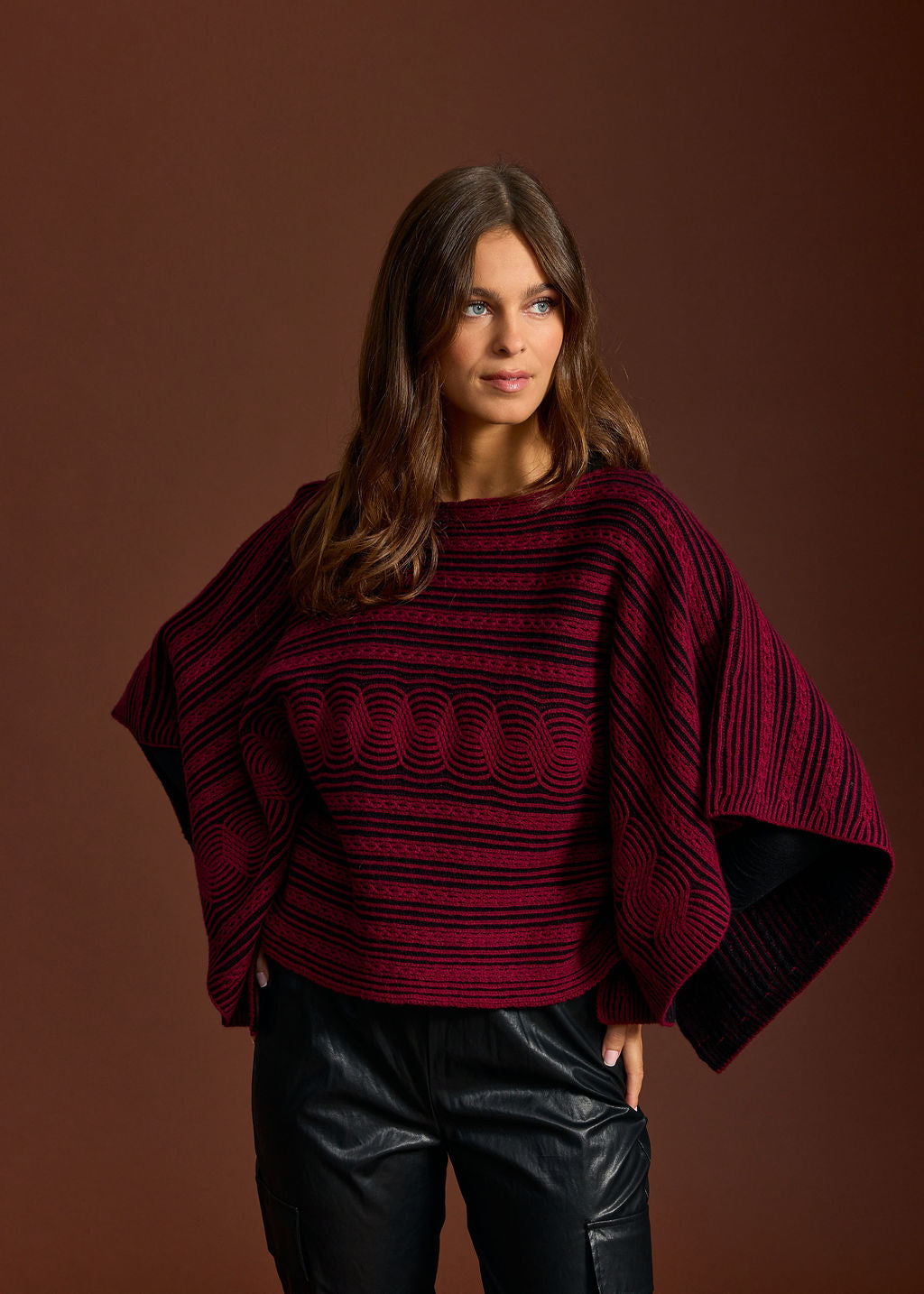 BRANDI BURGUNDI TWO-TONE TWISTED PONCHO