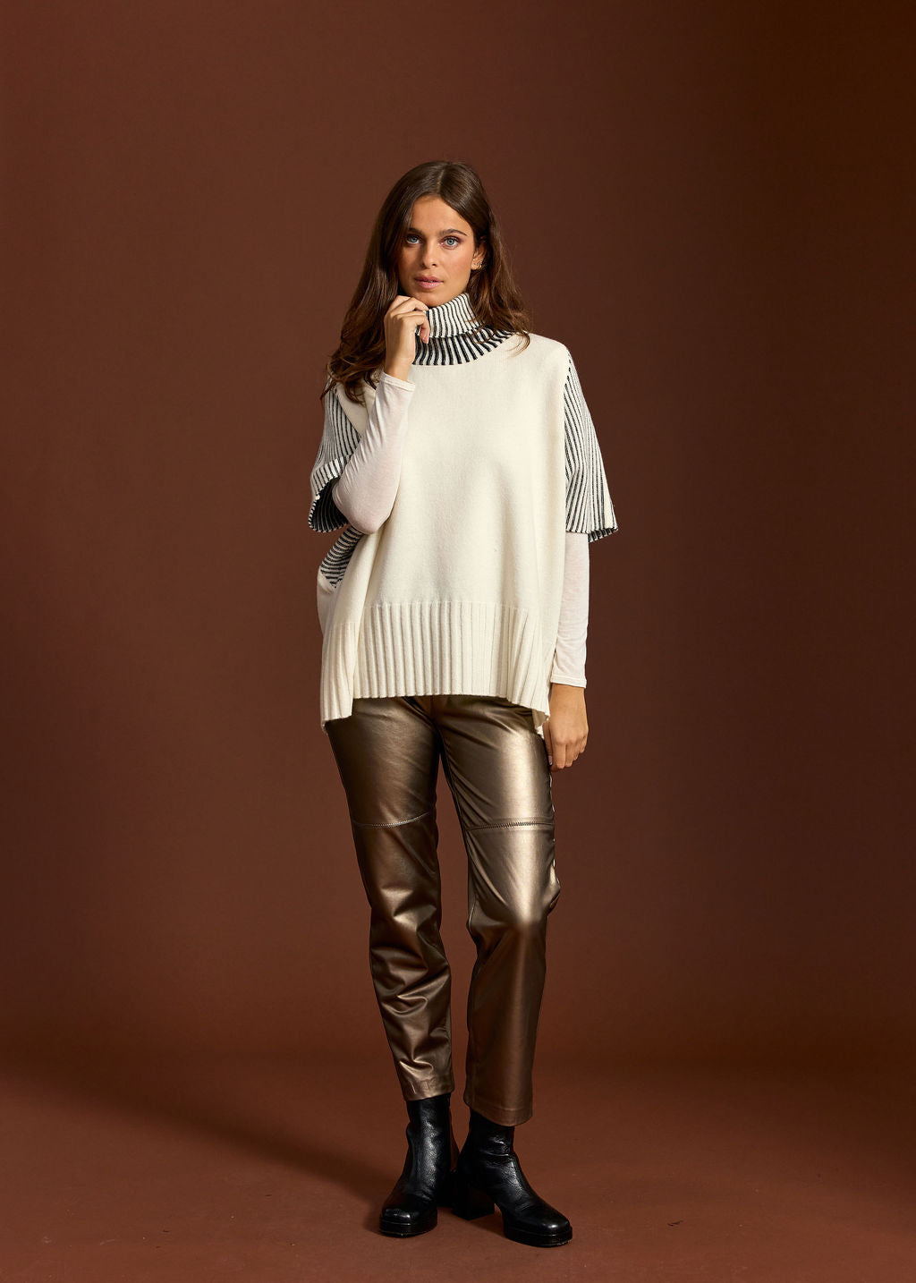 VILMAH ECRU RIBBED SWEATER