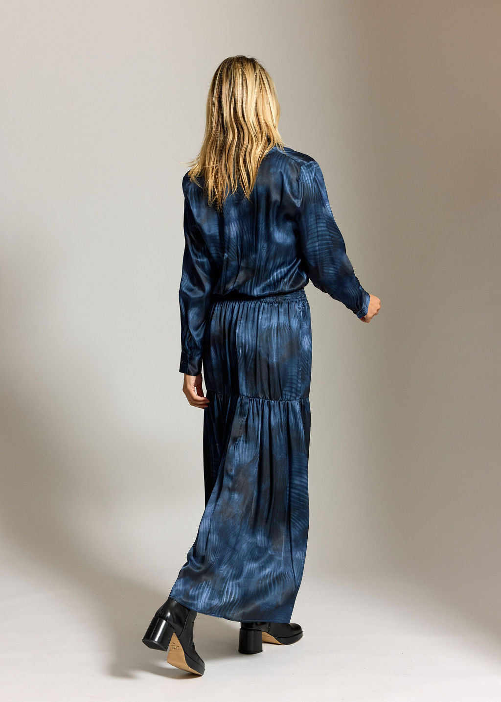 ROBE LONGUE IMPRIMÉE JAWEN LUNE