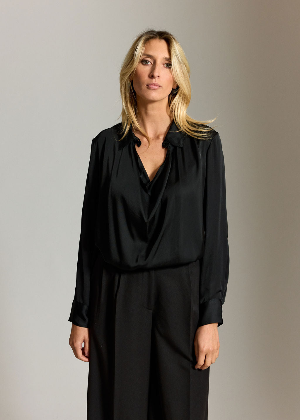 CHEMISE COL BÉNITIER DALI NOIR