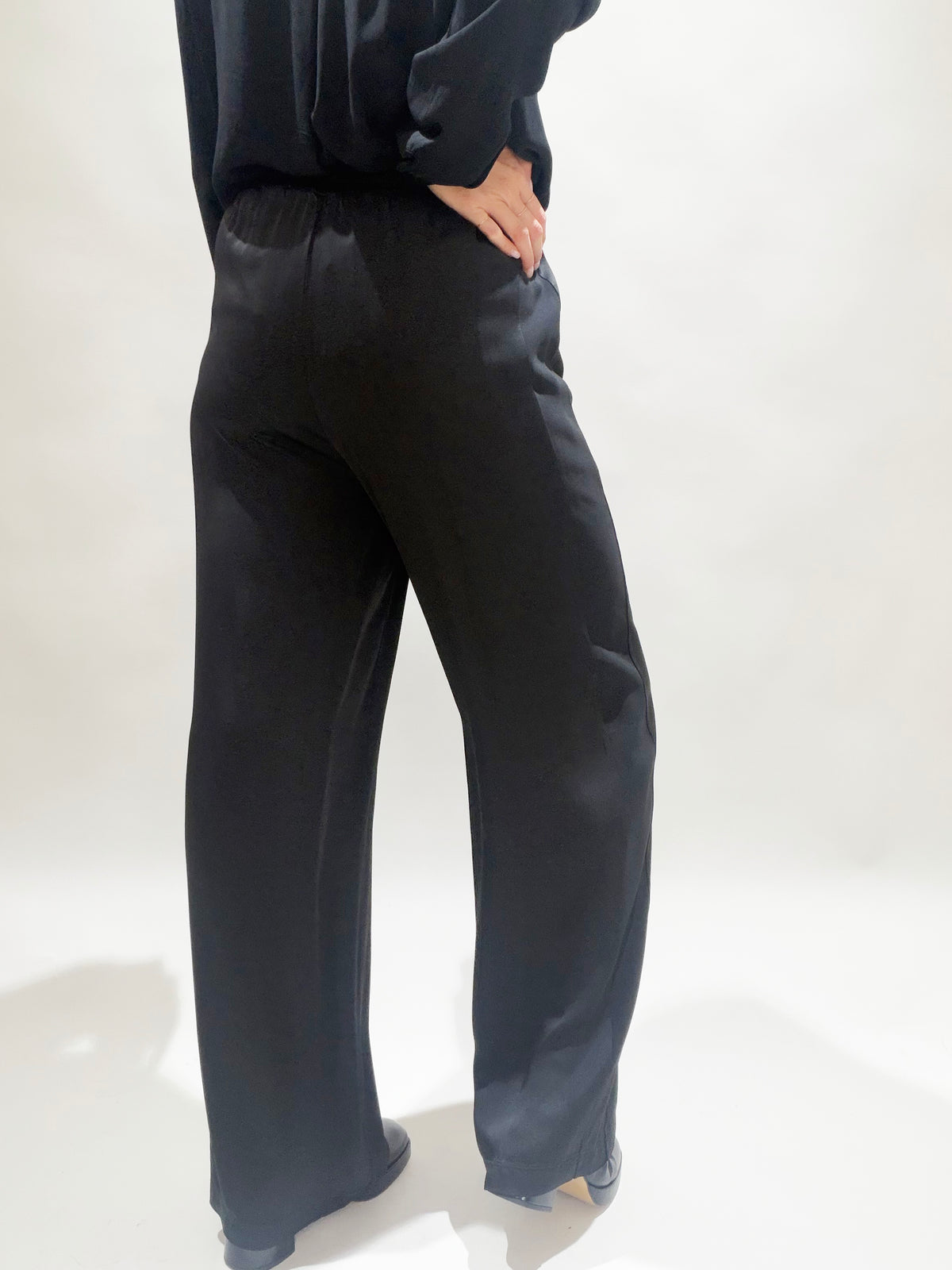 PANTALON FLUIDE UNI YOKO NOIR