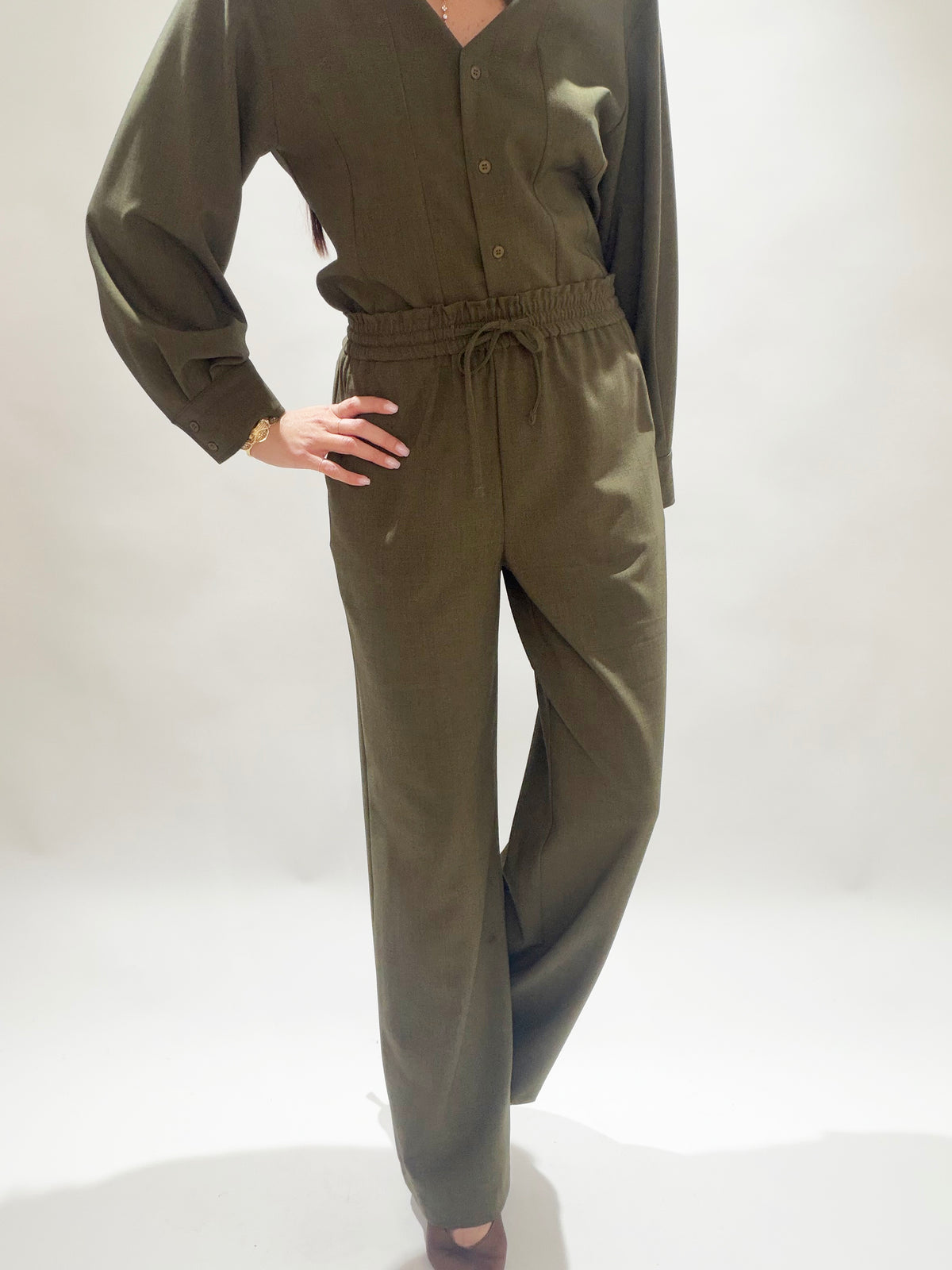 PANTALON DROIT FLUIDE THEA GREEN