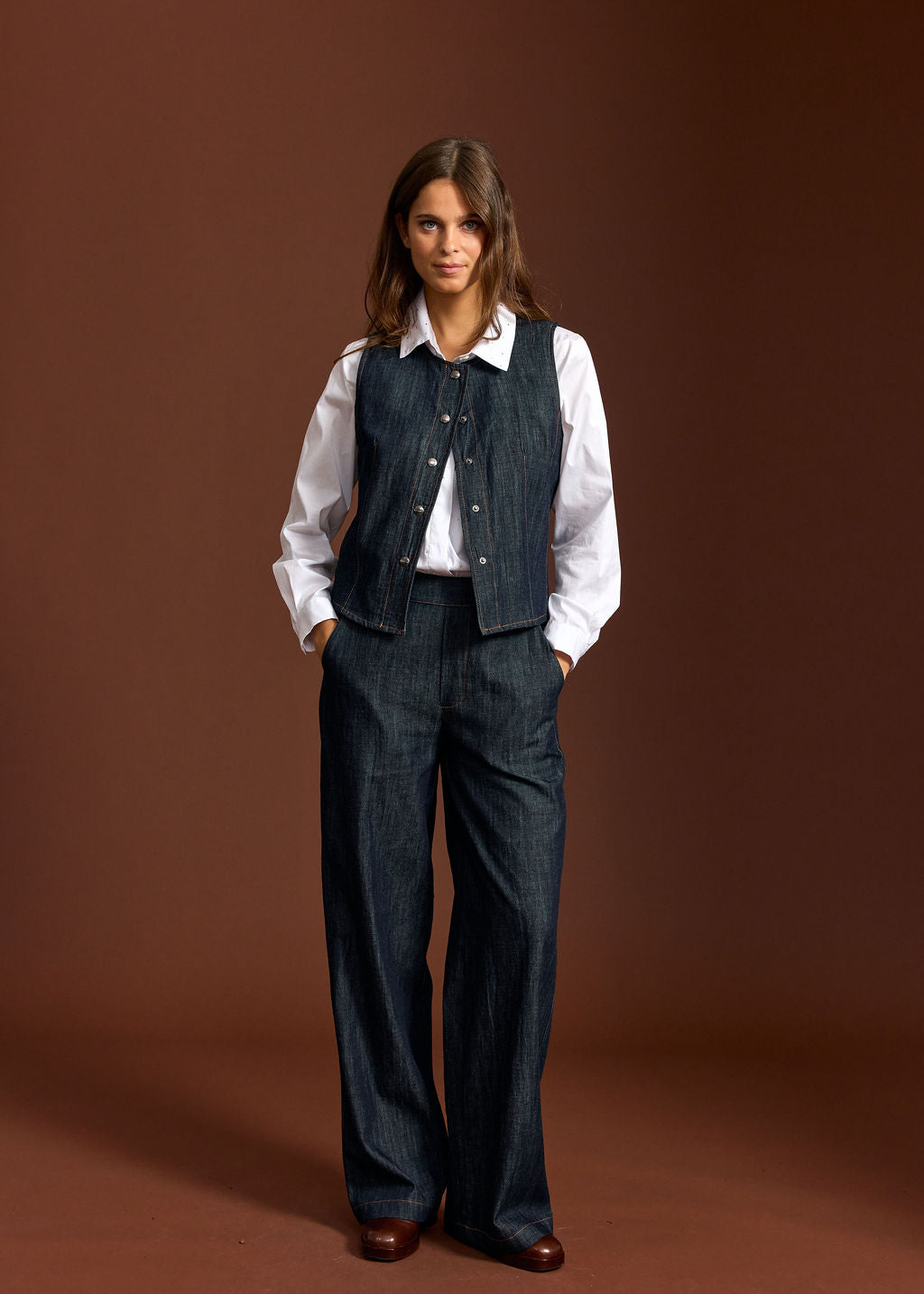 AMI DENIM SLEEVELESS DENIM VEST