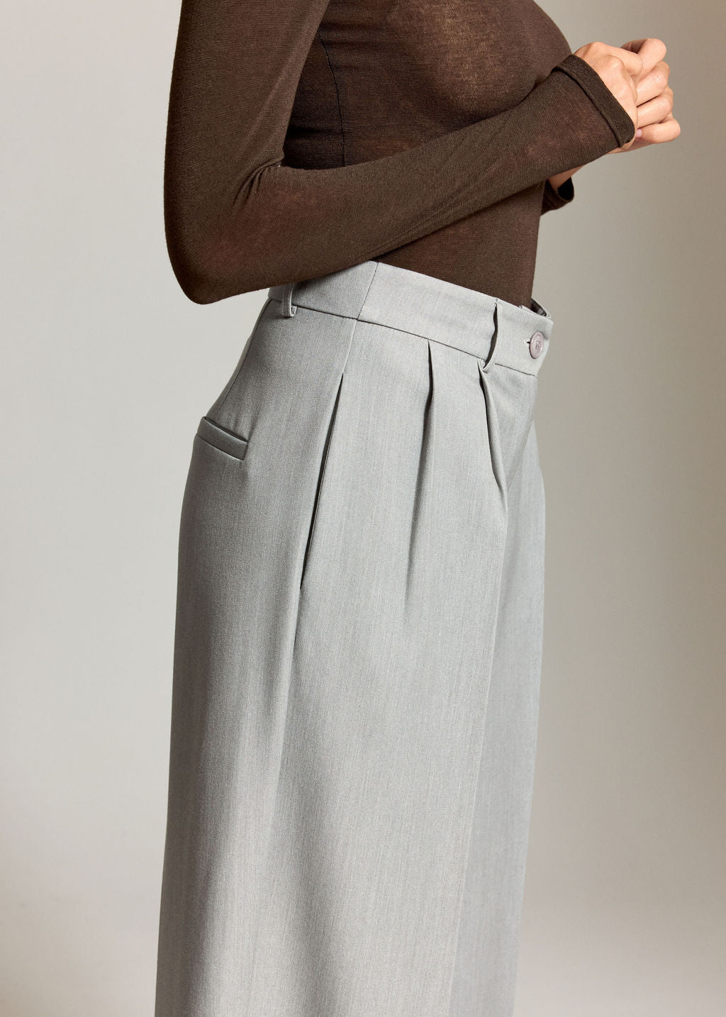 RENZO GREY FLUID PLEATED PANTS