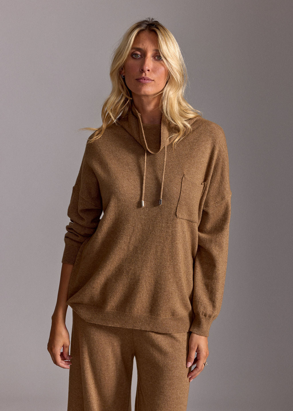 PULL COL MONTANT JODY CARAMEL