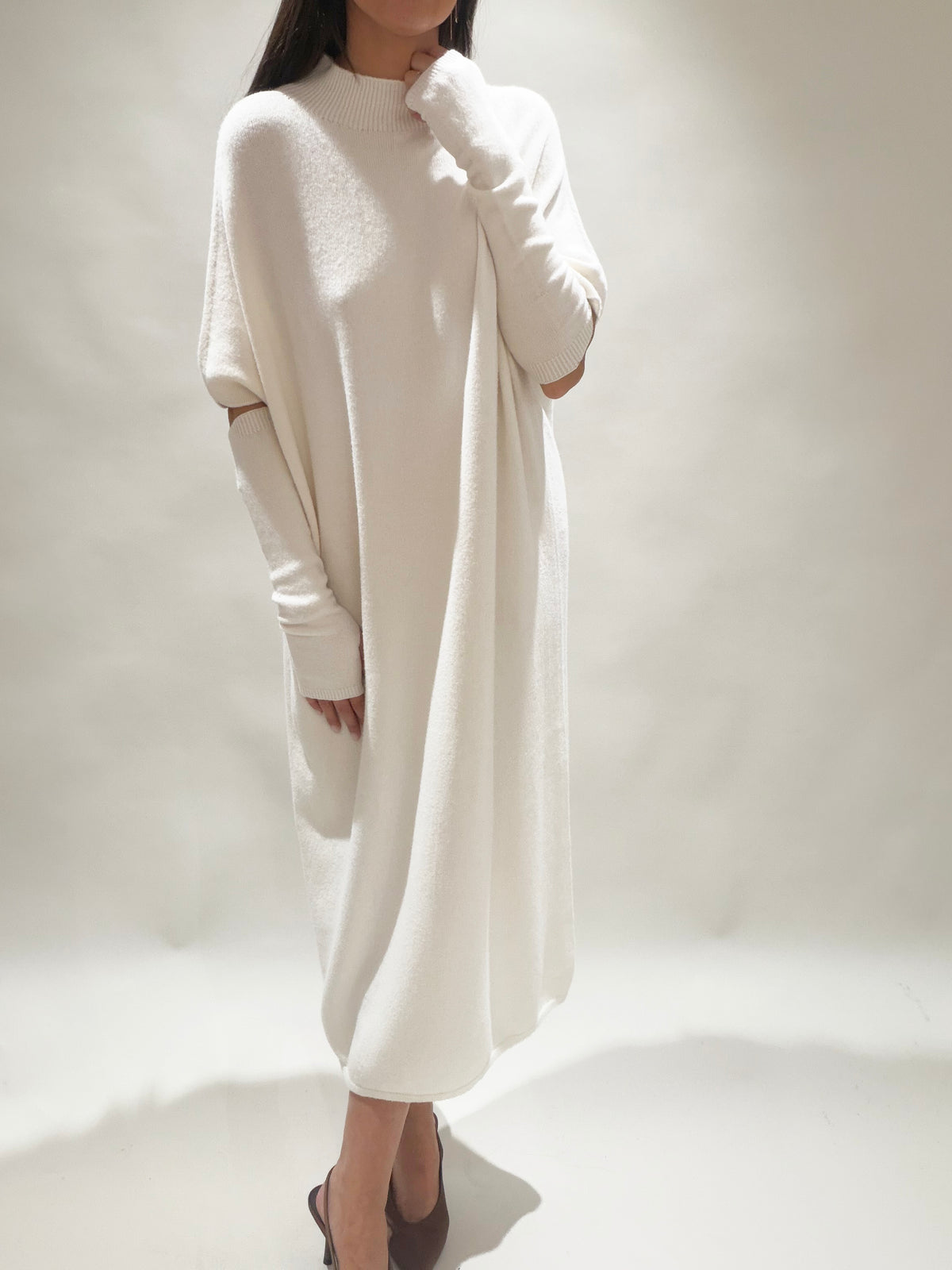 ROBE LONGUE EN LAINE NUMA ECRU