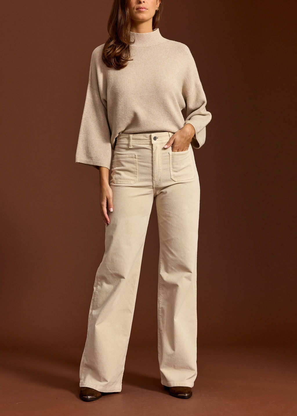PANTALON FLARE EN VELOURS COTELÉ ROYO CREME