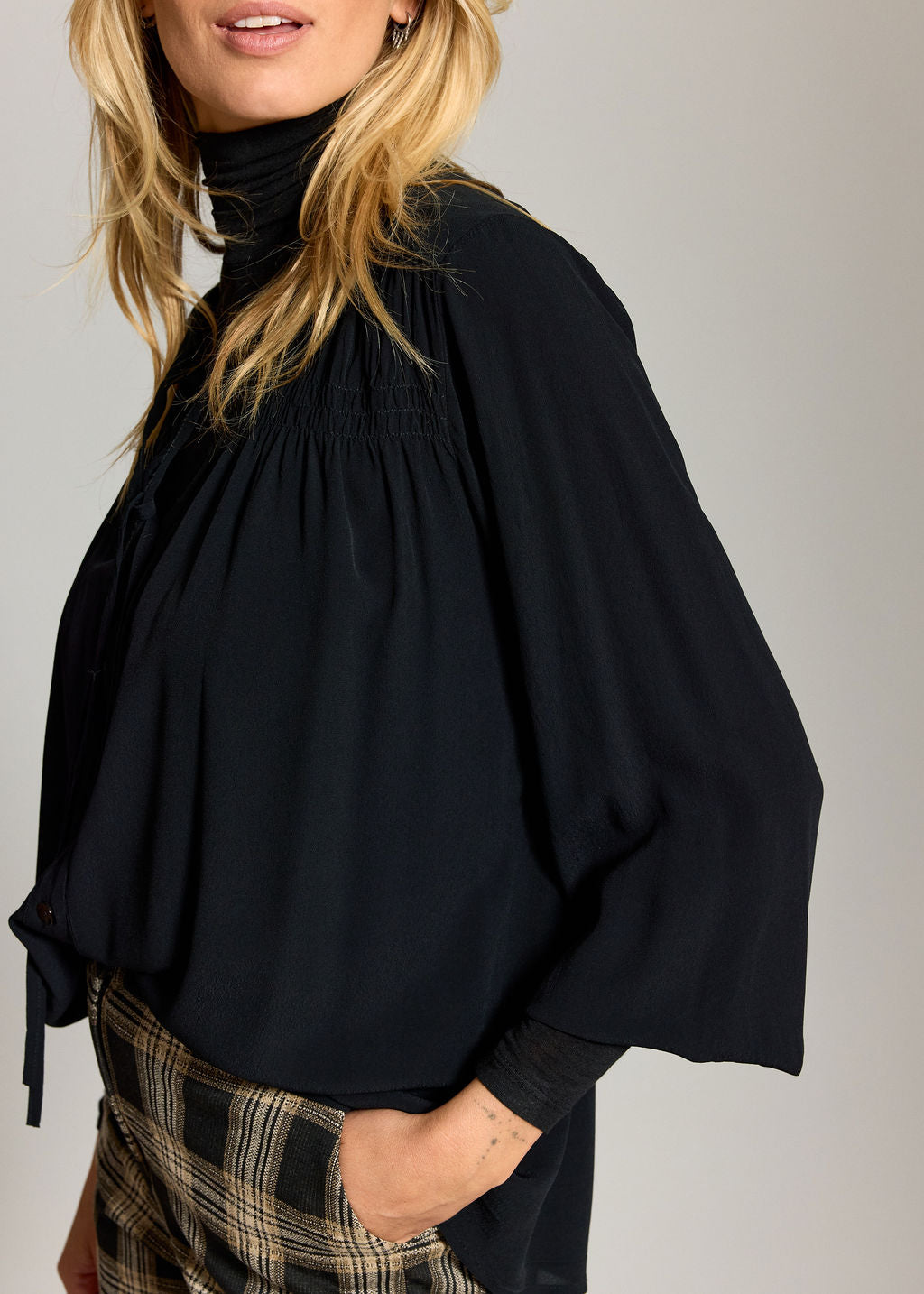 CHEMISE FRONCÉE DEVANT RIGAN NOIR